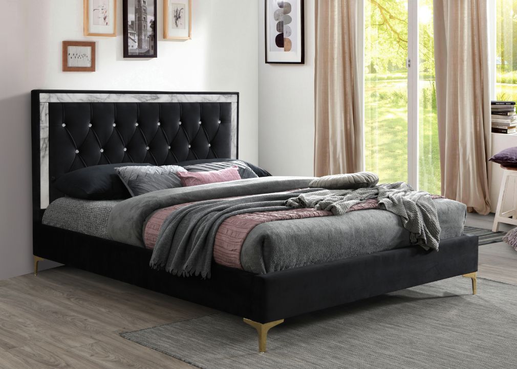 Rowan - Upholstered Bed